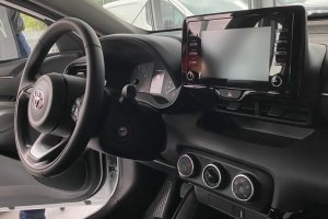 Nowa Toyota Yaris 2021 01